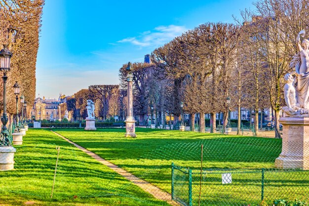 Foto park luxemburg fabuleus prachtig parijs in de vroege lente