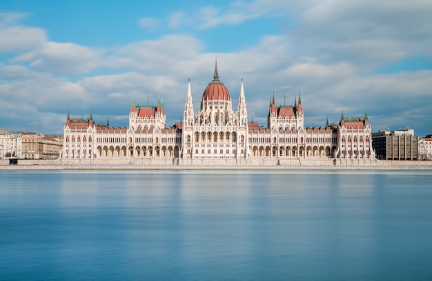 Palazzo del parlamento a budapest, ungheria