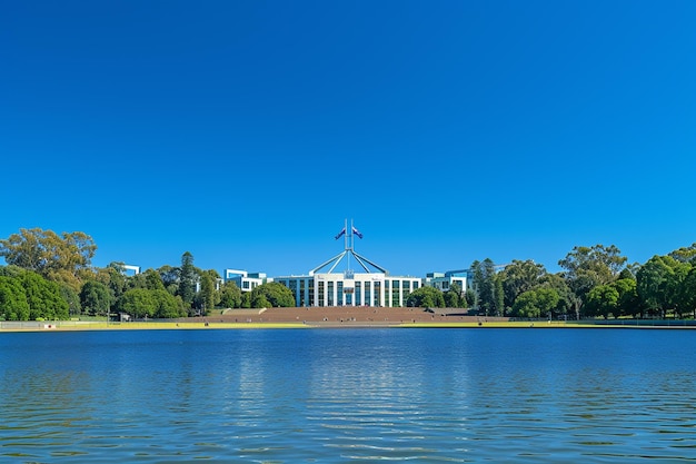 Фото Здание парламента у озера