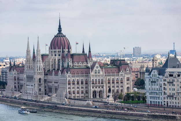 Здание парламента – визитная карточка Будапешта.