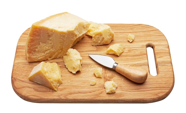 Parmesan op houten plank