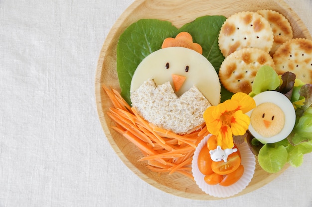 Pasen chick lunch, plezier eten kunst voor kinderen