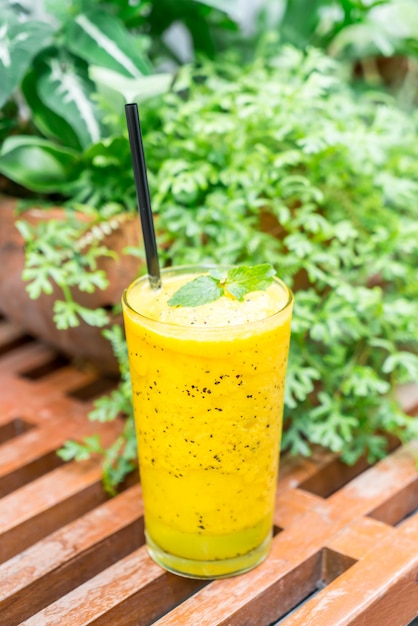 Passion fruit smoothie