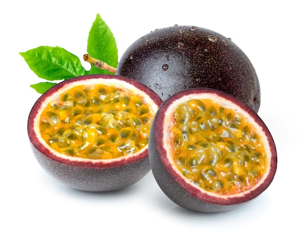 Photo passion fruit with half sliced isolated on white