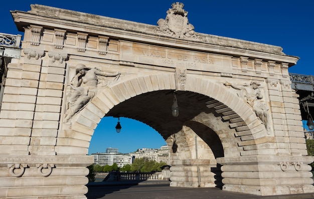 The Passy viaduct