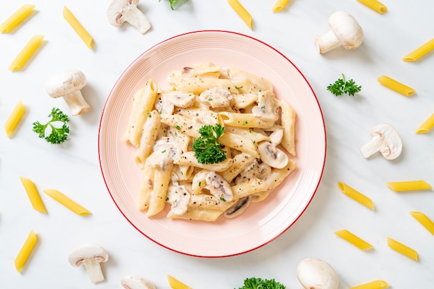 Pasta carbonara cream sauce with mushroom