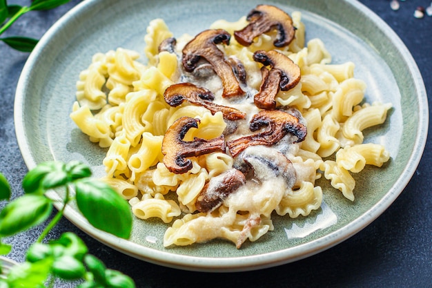 Pasta creste di galla sauce mushrooms and cream