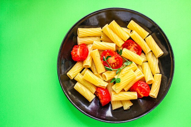 pasta tomatoes