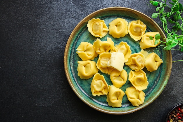 pasta tortellini met vulling