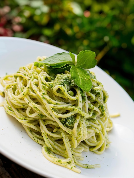 Pasta with green pesto