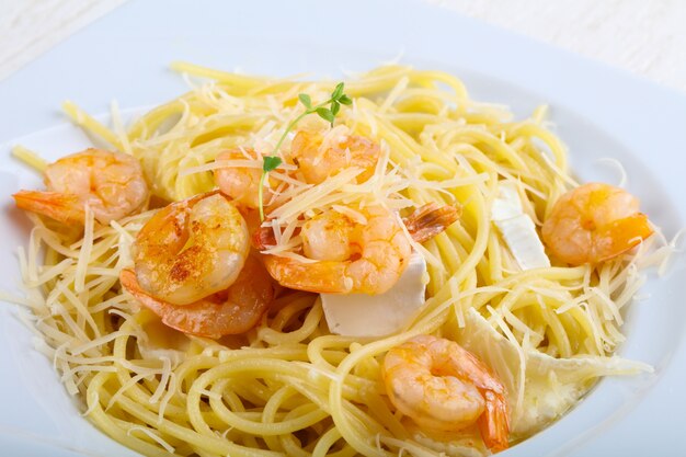 Pasta with shrimps