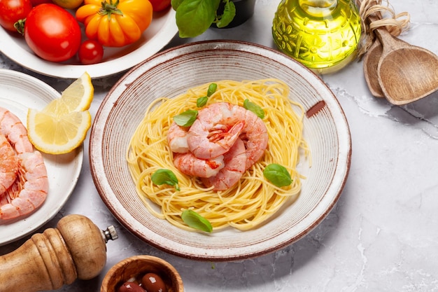 Pasta with shrimps