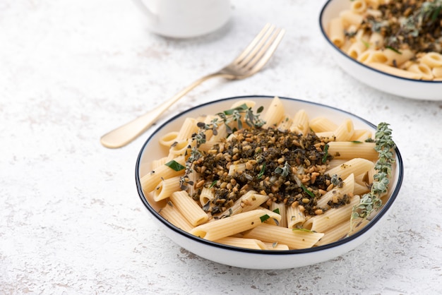 Pasta con fagioli di salsa di verdure