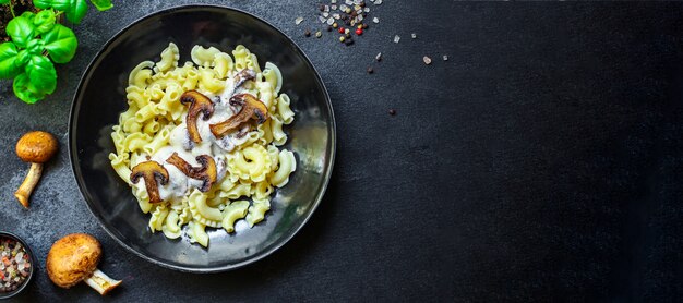 Pastasaus Champignons