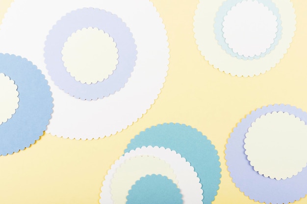 パステル色の紙の質感 円と線の抽象的な幾何学的形状
