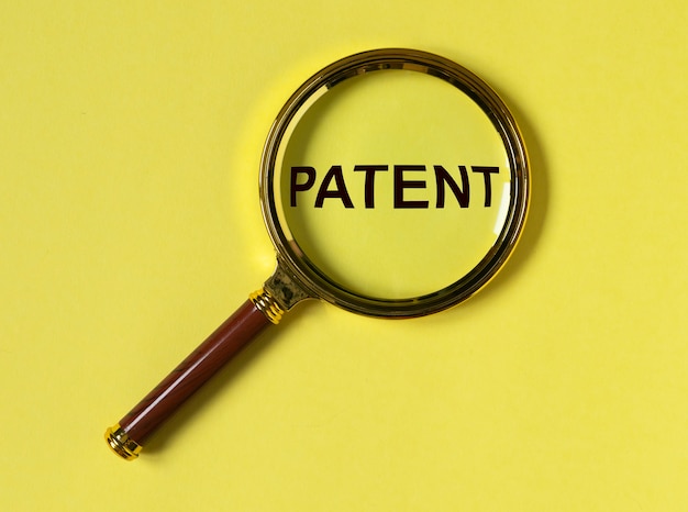 Patent woord zakelijke auteursrecht en beschermde rechten concept