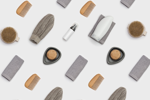 Pattrn met badaccessoires van natuurlijk materiaal, zero waste set voor badkamer