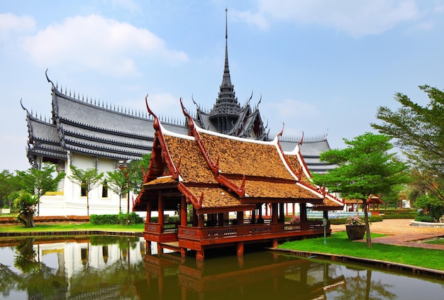 Paviljoen in Thaise stijl