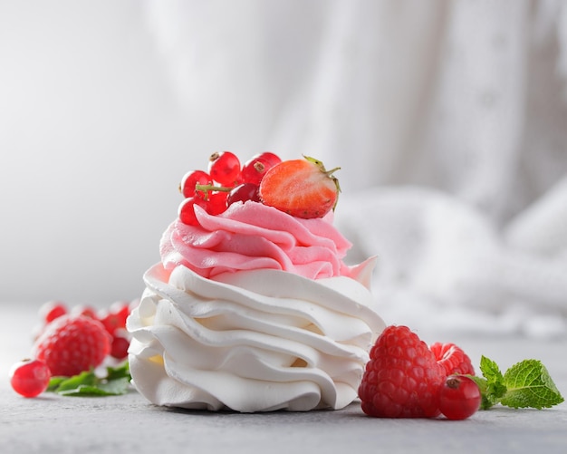 Pavlova dessert with berries