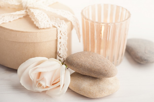 Peach candle holder, rose, pebbles