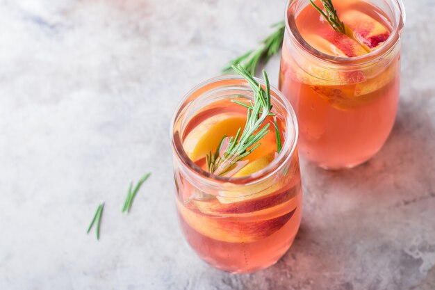 Peach and rosemary lemonade, cocktail 