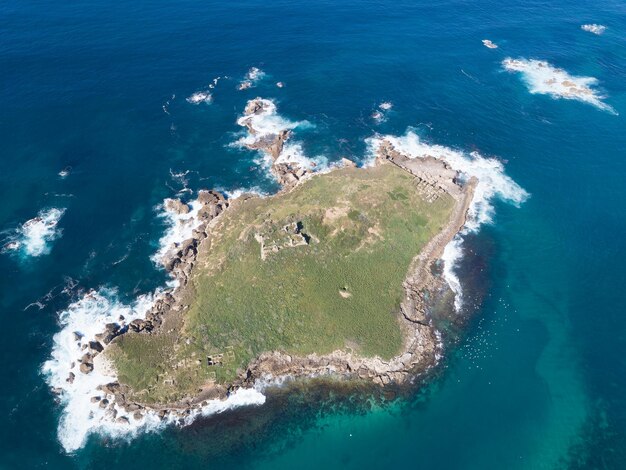 Foto isola delle pesche in portogallo vedere le antiche rovine romane ilha do pessegueiro