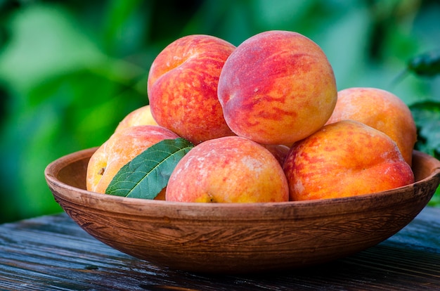 Peaches in a bowl