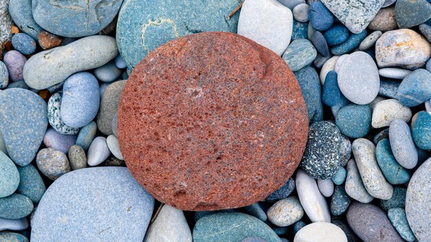 Photo pebble beach natural background copy space