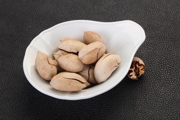 Pecan nuts heap
