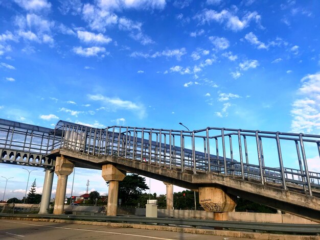 Photo pedestrian bridge desari toll road 28 december 2020