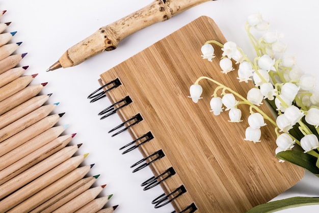 Pen and notebook made from sustainable bamboo 