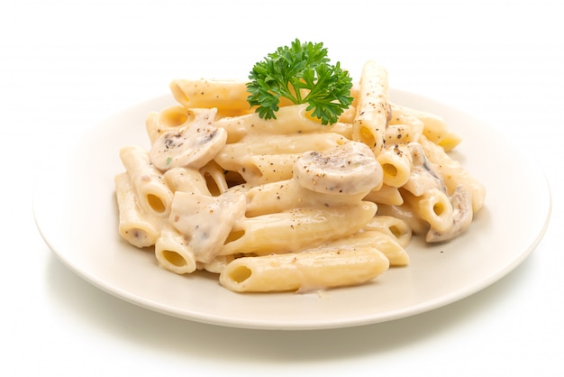 penne pasta carbonara cream sauce with mushroom