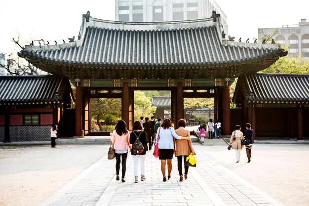 Changdeokgung에 있는 사람들