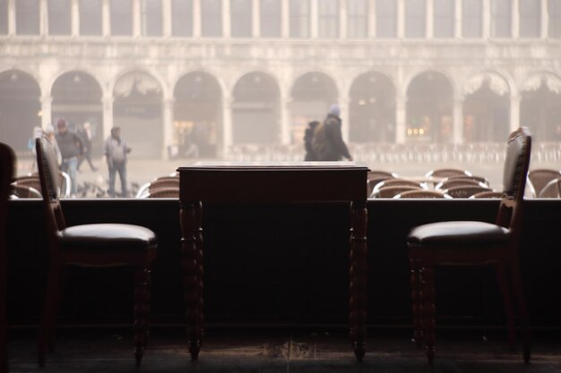 Foto le persone a casa