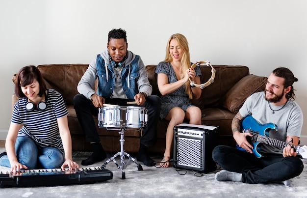 People together enjoying music