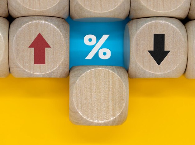 Percentage naar omhoog en omlaag pijlsymboolpictogram Rente voorraden financiële ranking hypotheekrente en Cut loss concept