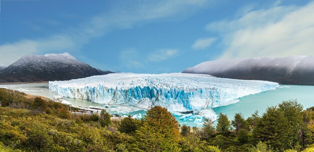 Parco nazionale del ghiacciaio perito moreno vicino a el calafate, patagonia, argentina. è uno dei posti più sorprendenti del nostro pianeta.