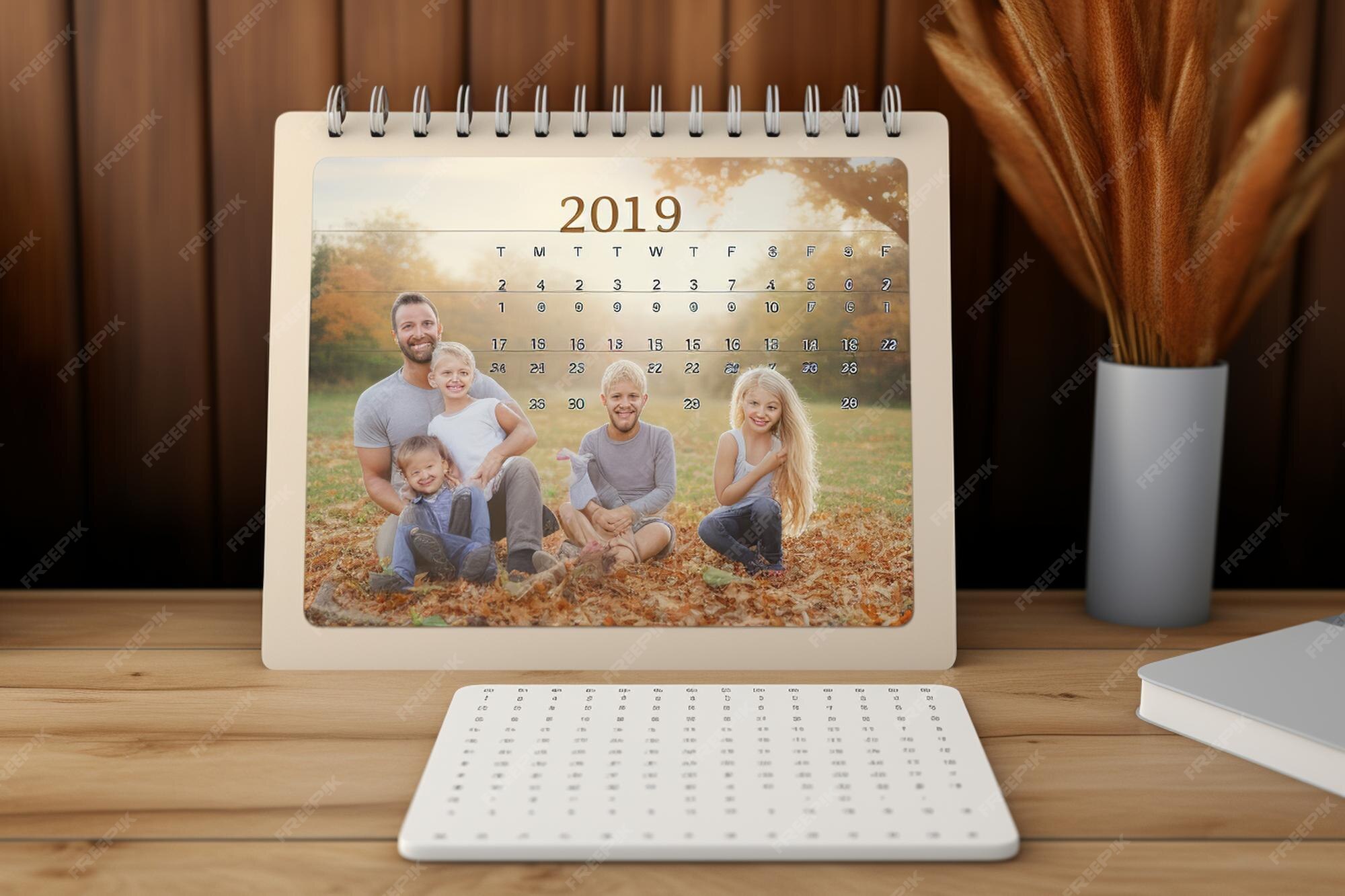Premium AI Image Personalized family 2024 calendar designs with ded