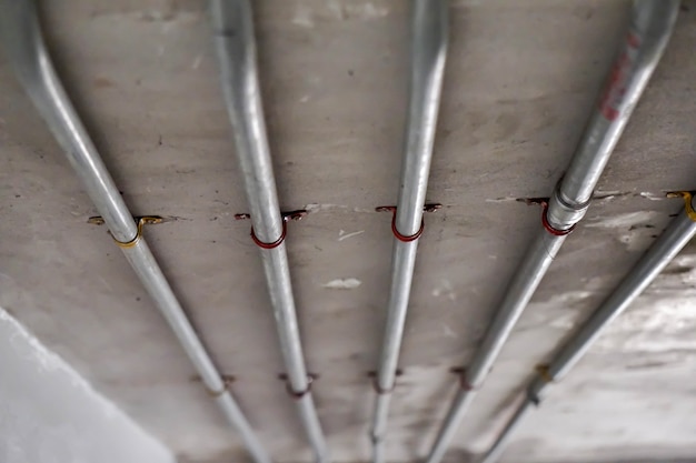 Perspective view and structure of pipe electric wire in buildings.