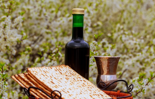 Pesah viering concept Joodse Pesach vakantie. Passover Haggadah Pascha Tale