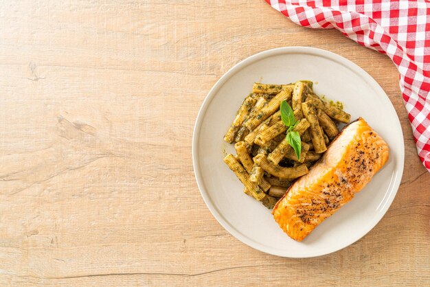 Pesto quadrotto penne pasta with grilled salmon