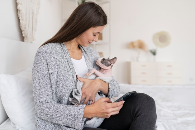 Foto stile di vita e ritratti del gatto domestico