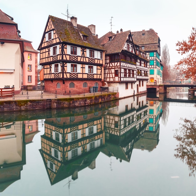 Petite France in de ochtend Straatsburg Elzas