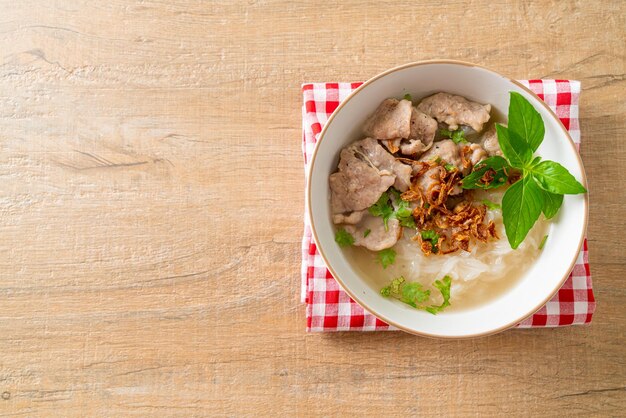 Pho bo vietnamese soup with pork and rice noodles