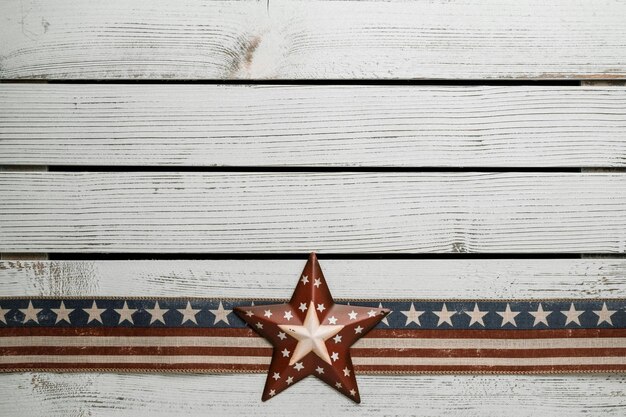 Foto foto della bandiera americana sopra una superficie di legno