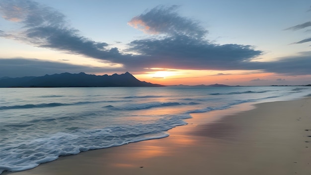 写真 写真は空の海とビーチの背景と緑の山