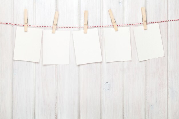 Photo photo frames hanging on rope