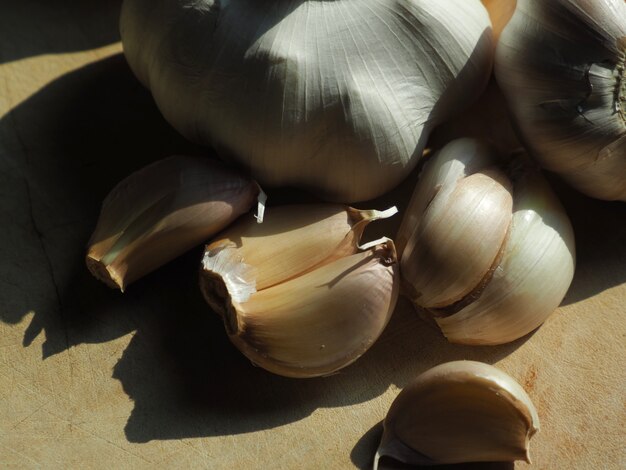 Photo of garlic for cooking.