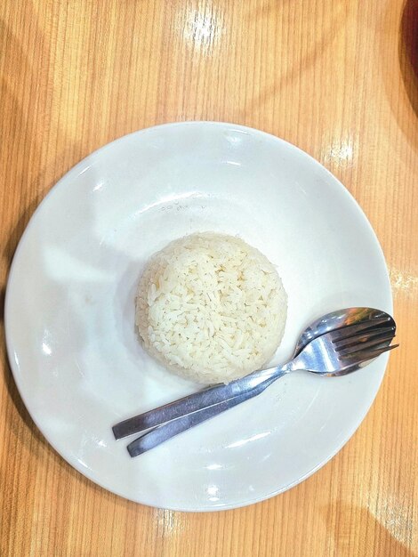 Photo photo of rice on a plate