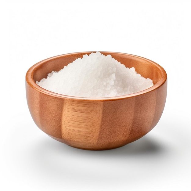 Photo photo of salt in minimalist brown bowl isolated on white background